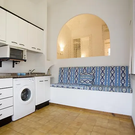 Llaguts Apart 아파트